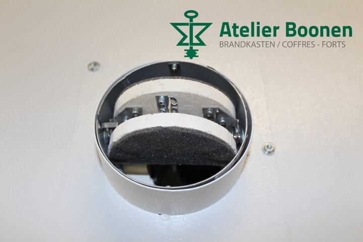 ATB_Chemisafe902_detail5_site.jpg