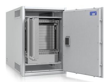 ROBUR_TEMPEST_SAFE_2.jpg