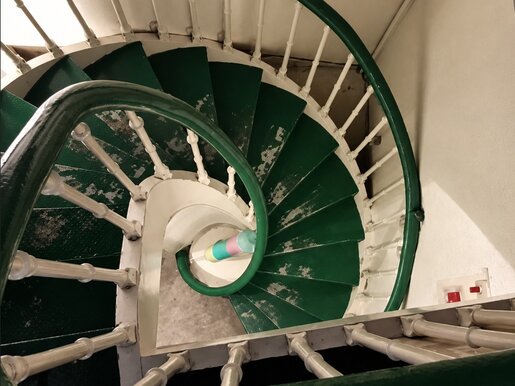 Stairs, basements and protection of the building